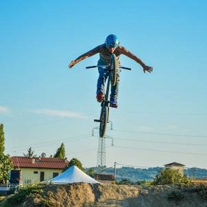BMX and MTB: riding extreme