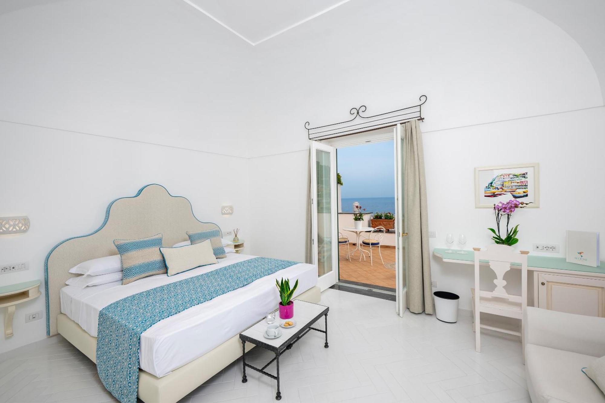 11 Central Hotels in Positano City Centre That Stand Out