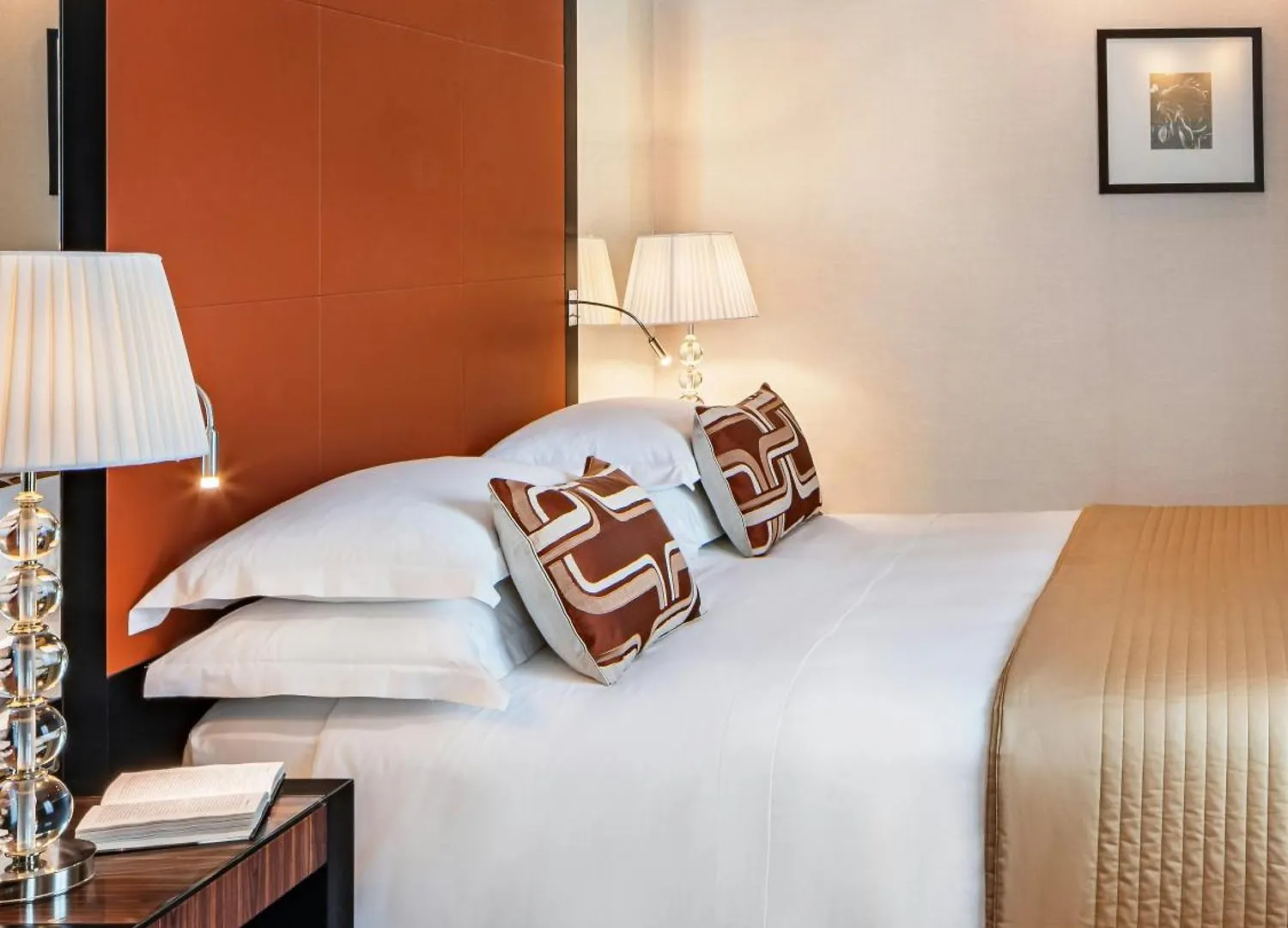 10 Family-Friendly Hotels in Stazione Centrale Worth Booking